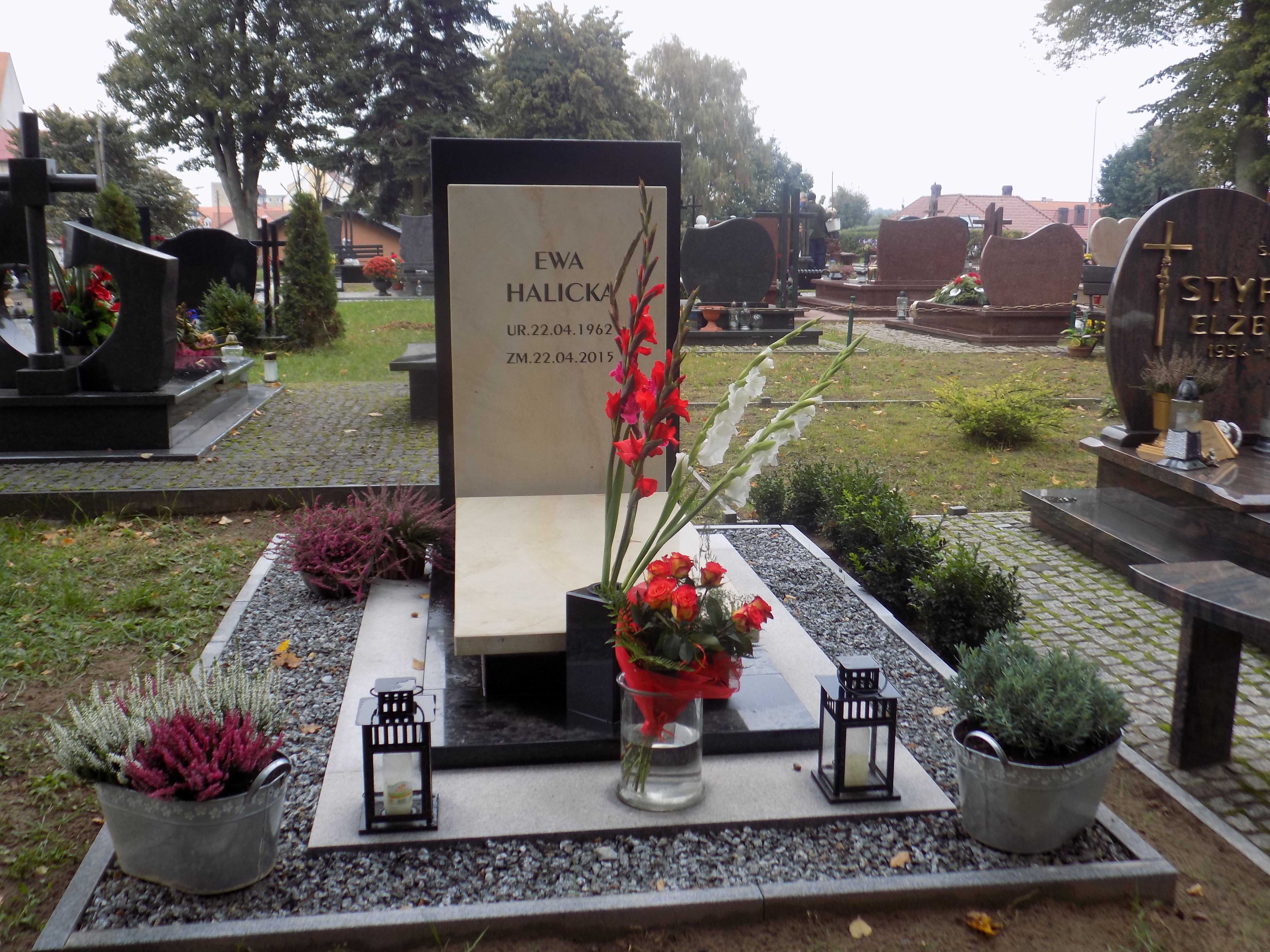 Ewa Halicka 1962 Wolin - Grobonet - Wyszukiwarka osób pochowanych