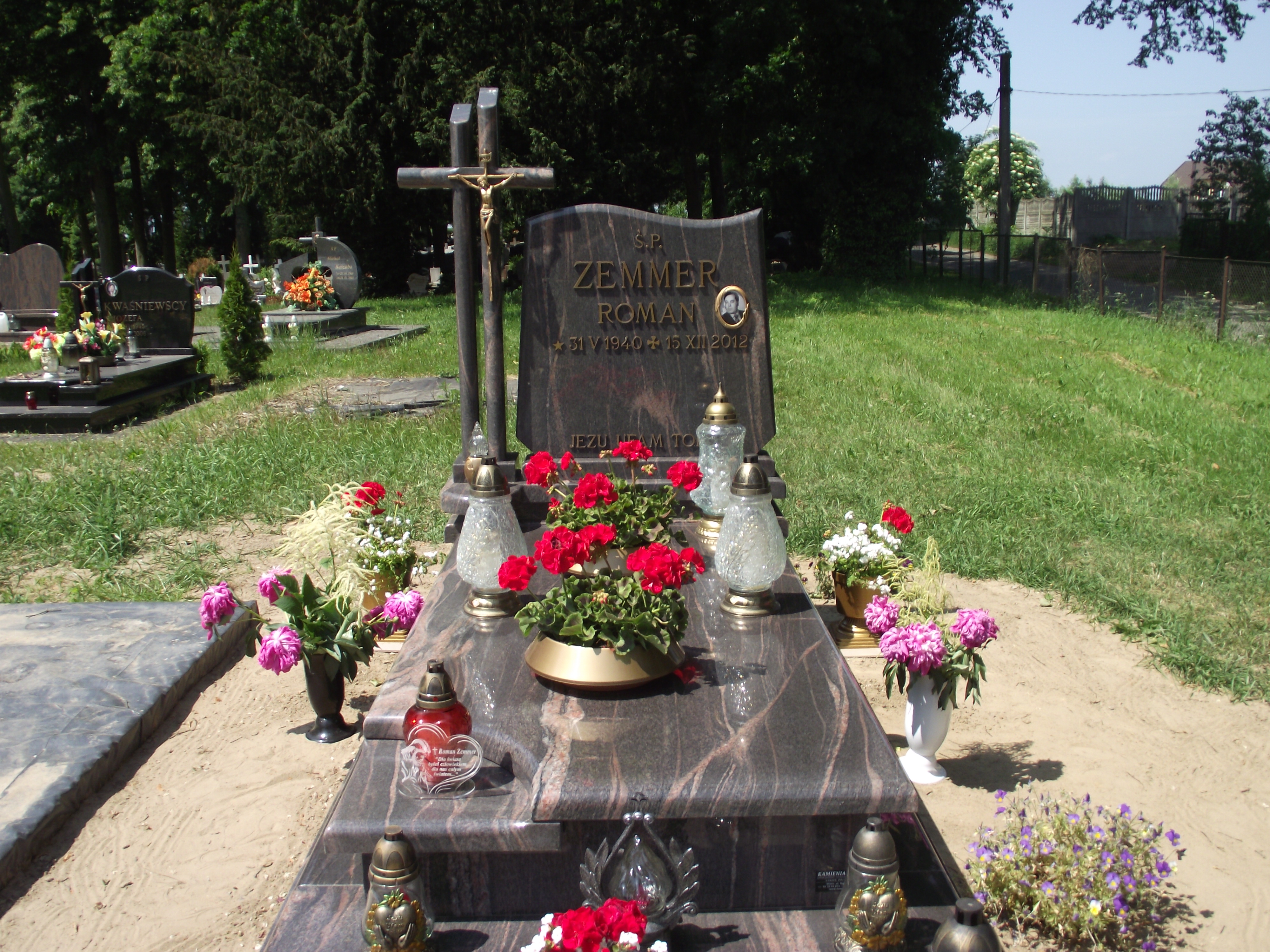 Grób Roman Zemmer