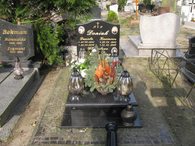 Grób Kazimierz Doniak