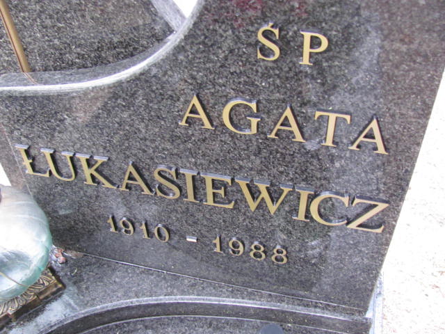 Agata Łukasiewicz 1910 Wolin - Grobonet - Wyszukiwarka osób pochowanych
