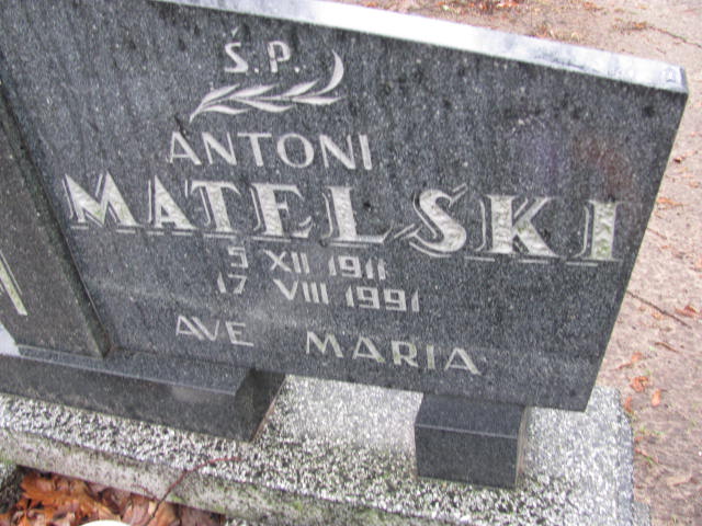 Grób Antoni Matelski