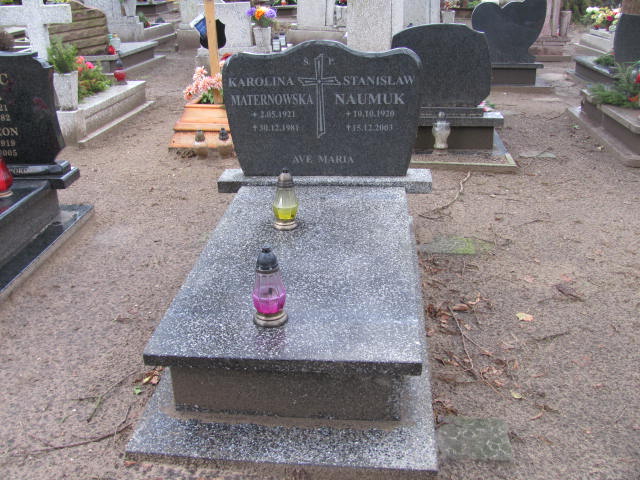 Grób Stanisław Naumuk