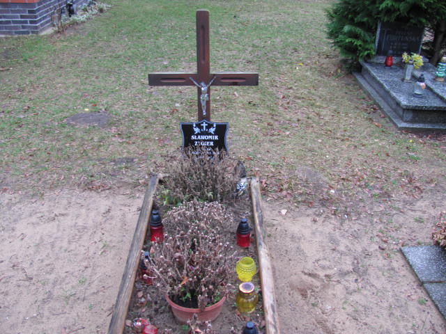 Grób Sławomir Zygier